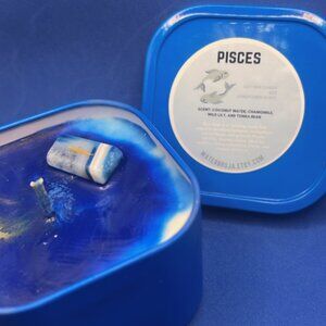 Pisces Candle, Vegan astrology candle, Blue Onyx, Marbled Candle, Crystal Candle